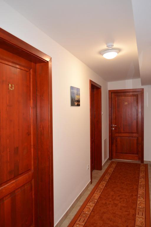 Althann Vendeghaz Es Konferencia Koezpont Vác Exterior foto
